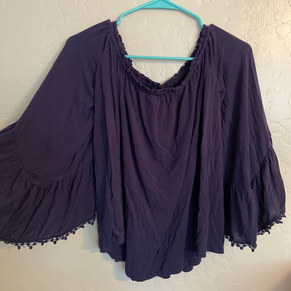 Off the shoulder blouse - Picture 4 of 4